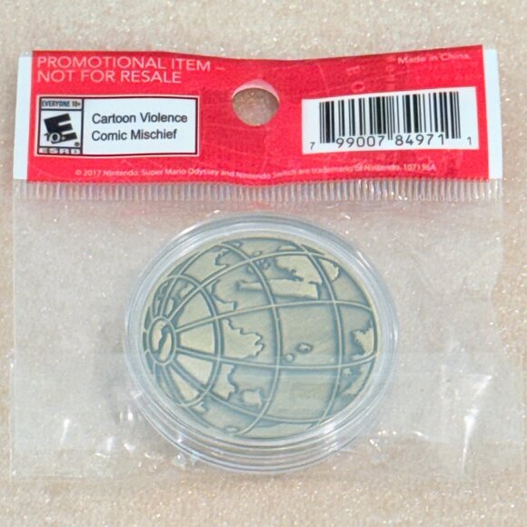 NIB 💰Nintendo💰 Super Mario Odyssey Cappy Collectible Coin - Gold - Picture 5 of 5
